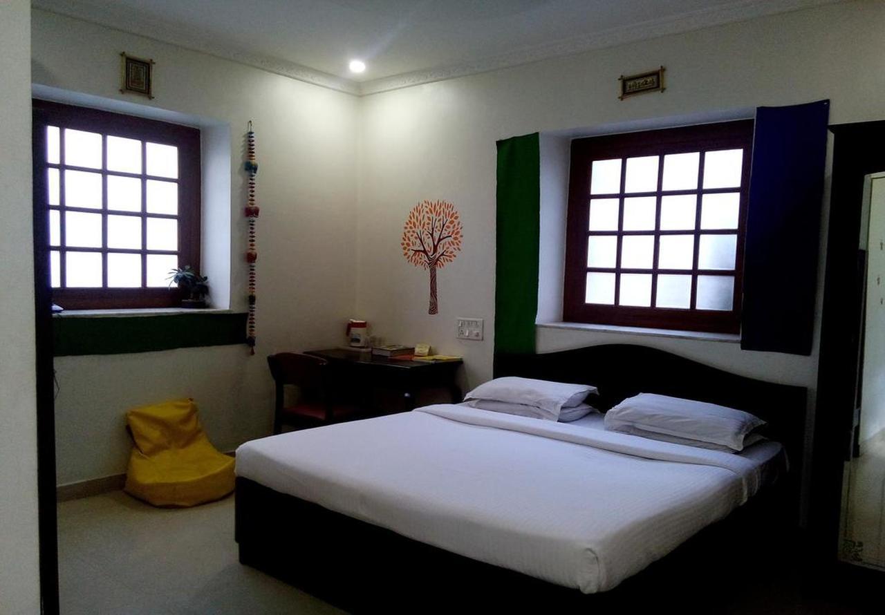 Hotel Ritz Pune Luaran gambar