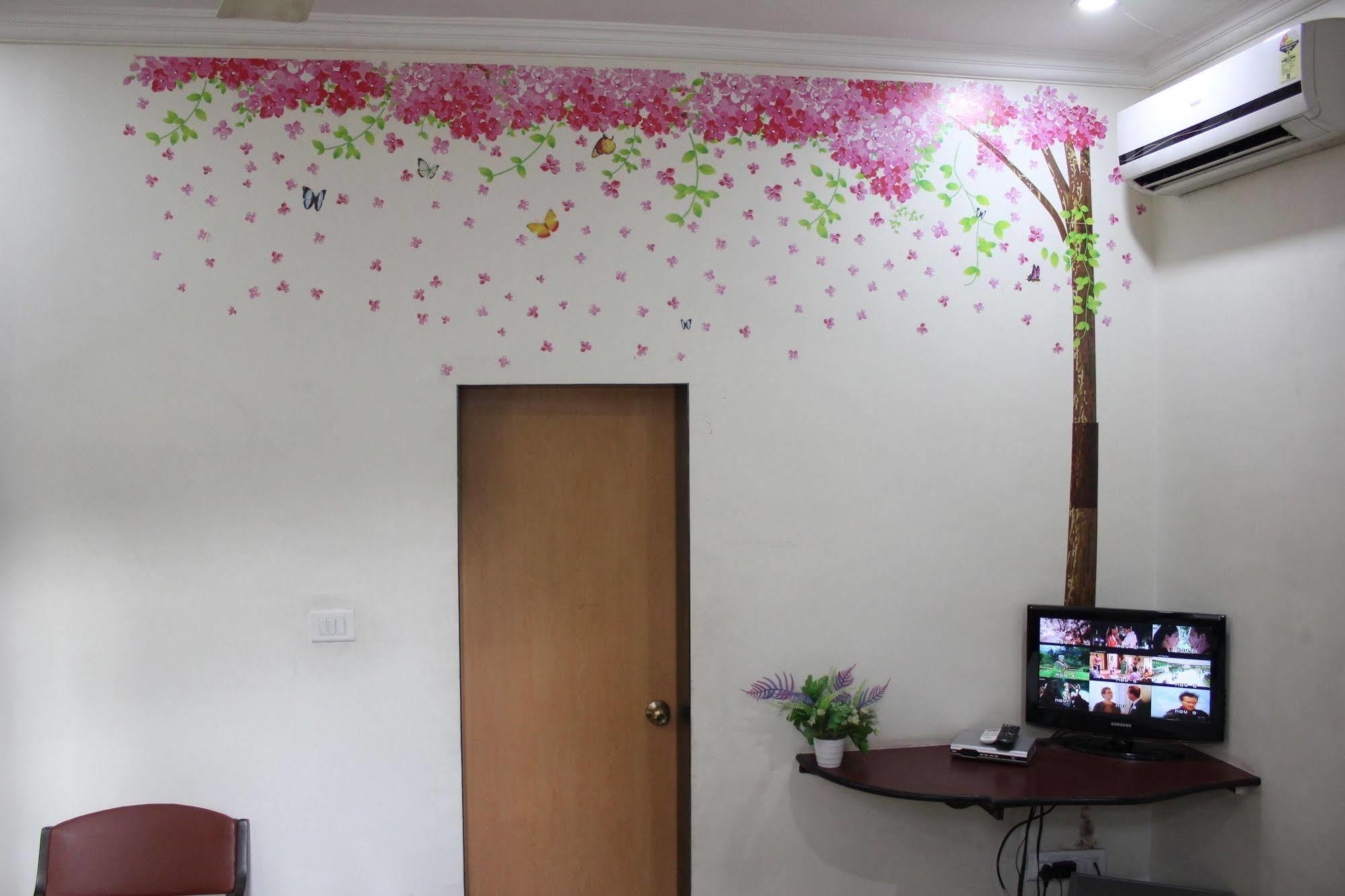 Hotel Ritz Pune Luaran gambar